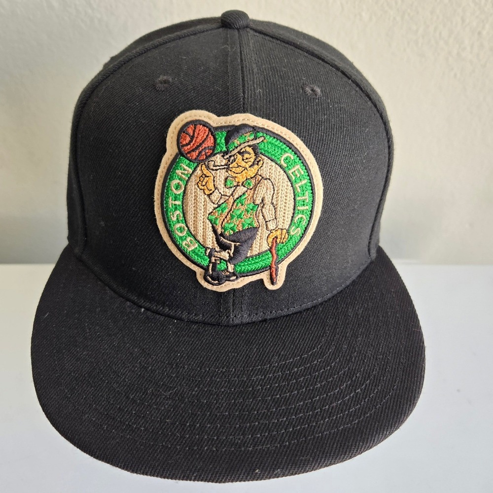 Ultra Game Boston Celtics NBA Snapback Hat Black Lucky Leprechaun‎ Flat Brim Cap